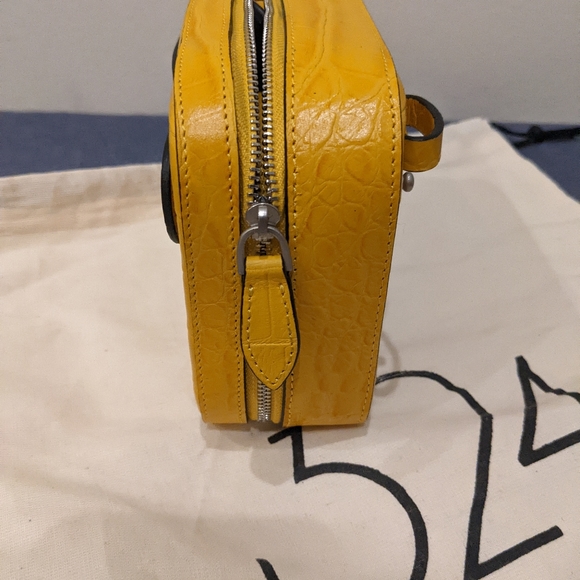324 New York Yellow Croc Embossed Leather Belt Bag - Picture 2 of 9